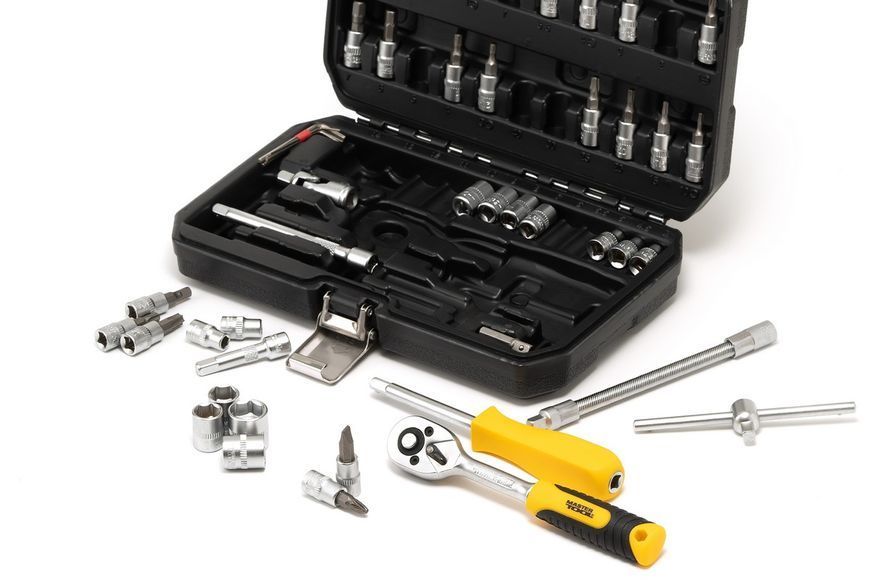 Набір інструментів MASTERTOOL &frac14;" 46 шт 4-14 мм CrV кейс з металевими замками 78-2047 29317 фото